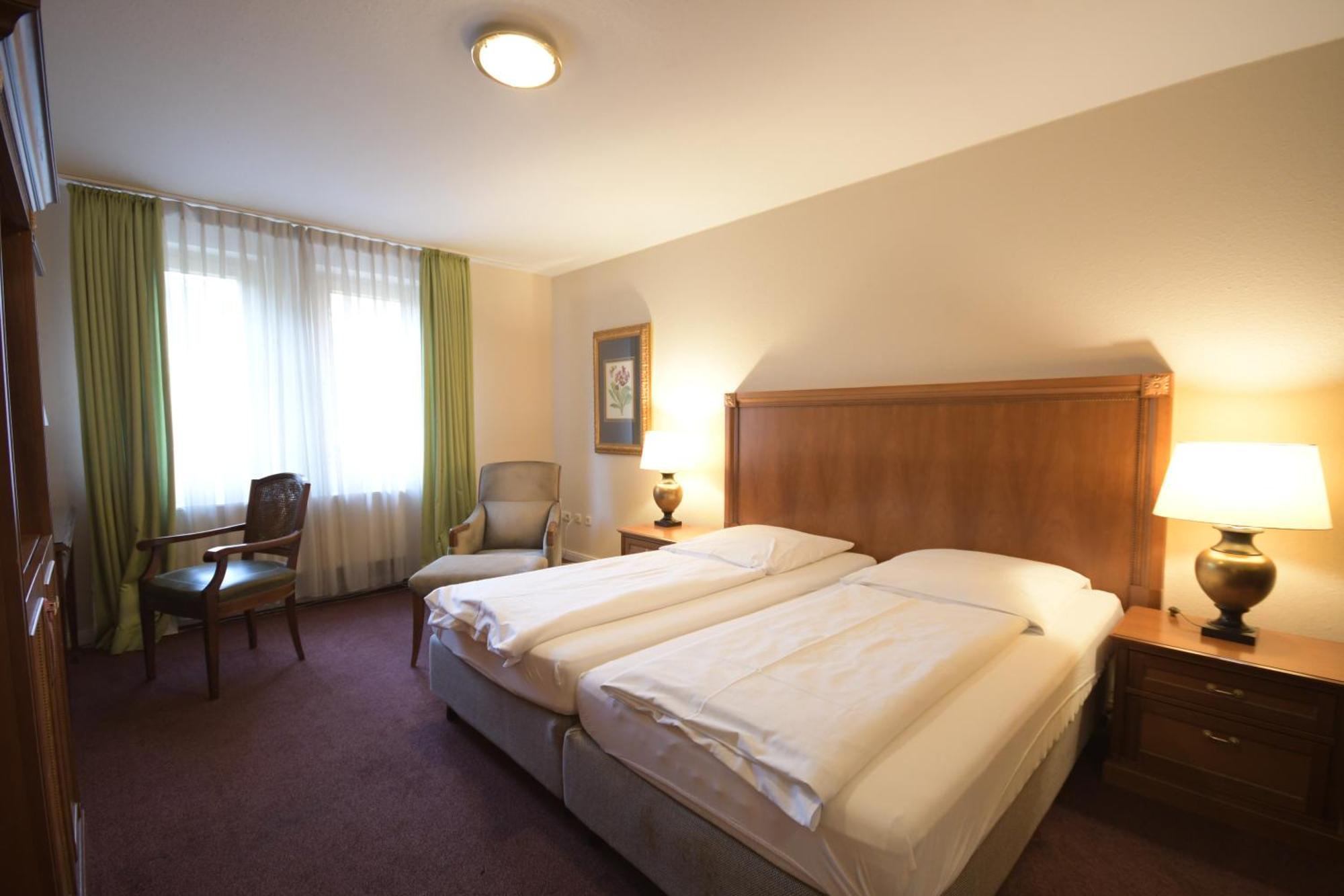 Gaestehaus Bavaria Regensburg Bagian luar foto